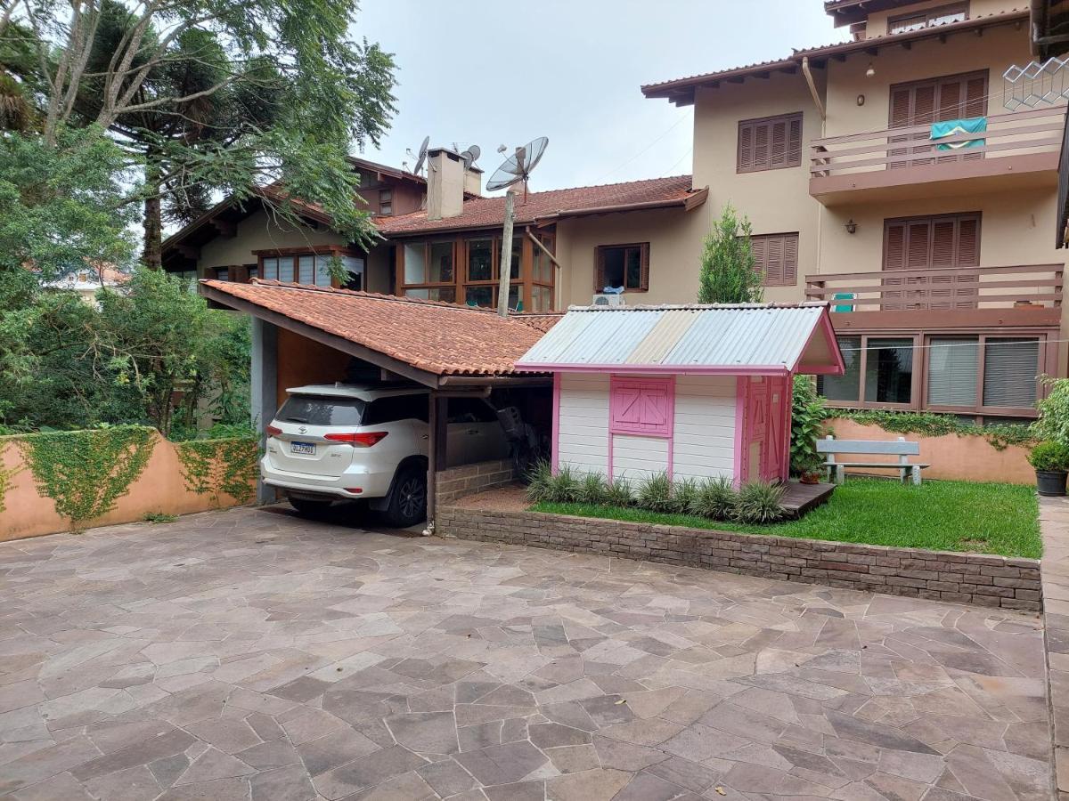 Roloff Praca Das Rosas Gramado Exterior foto