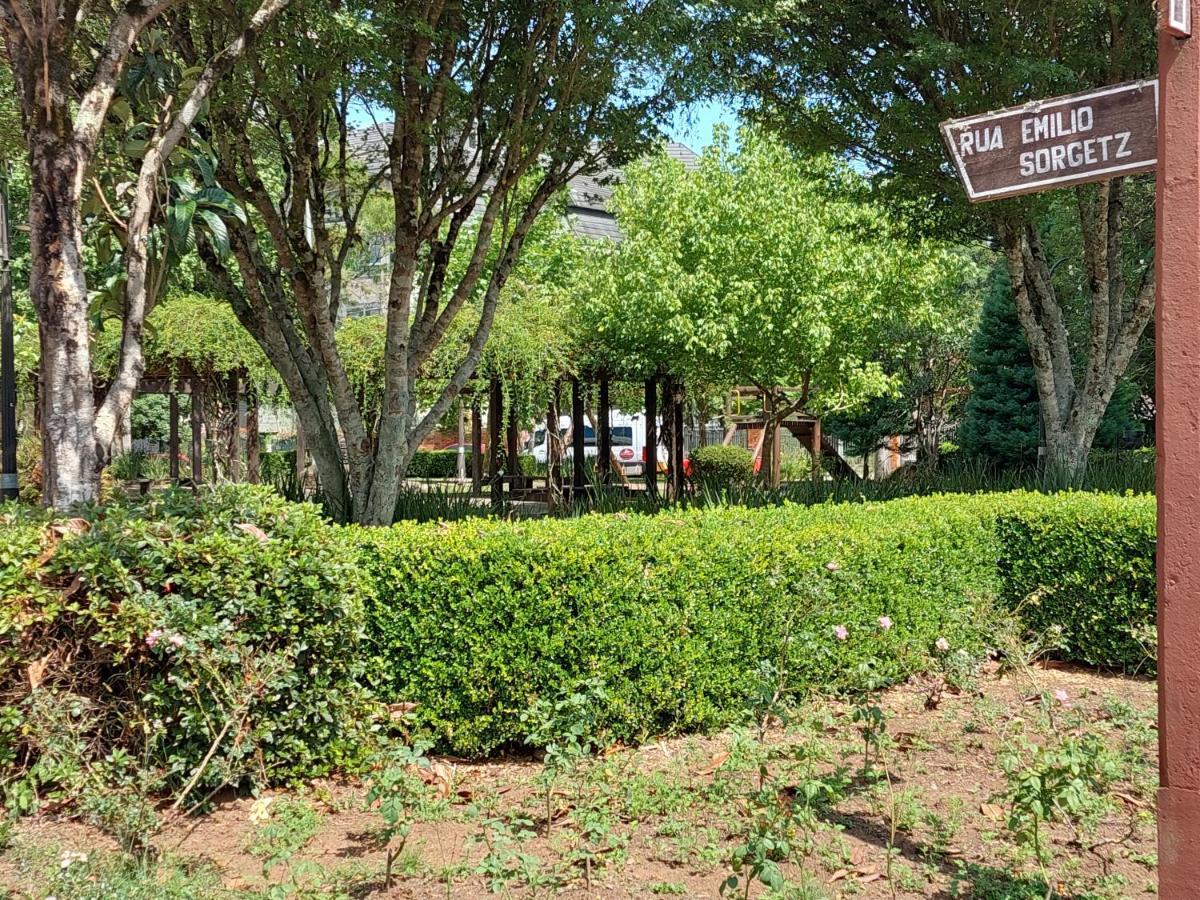 Roloff Praca Das Rosas Gramado Exterior foto